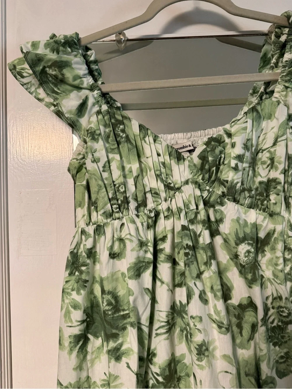 Abercrombie & Fitch White and Green Floral Tiered Maxi Dress